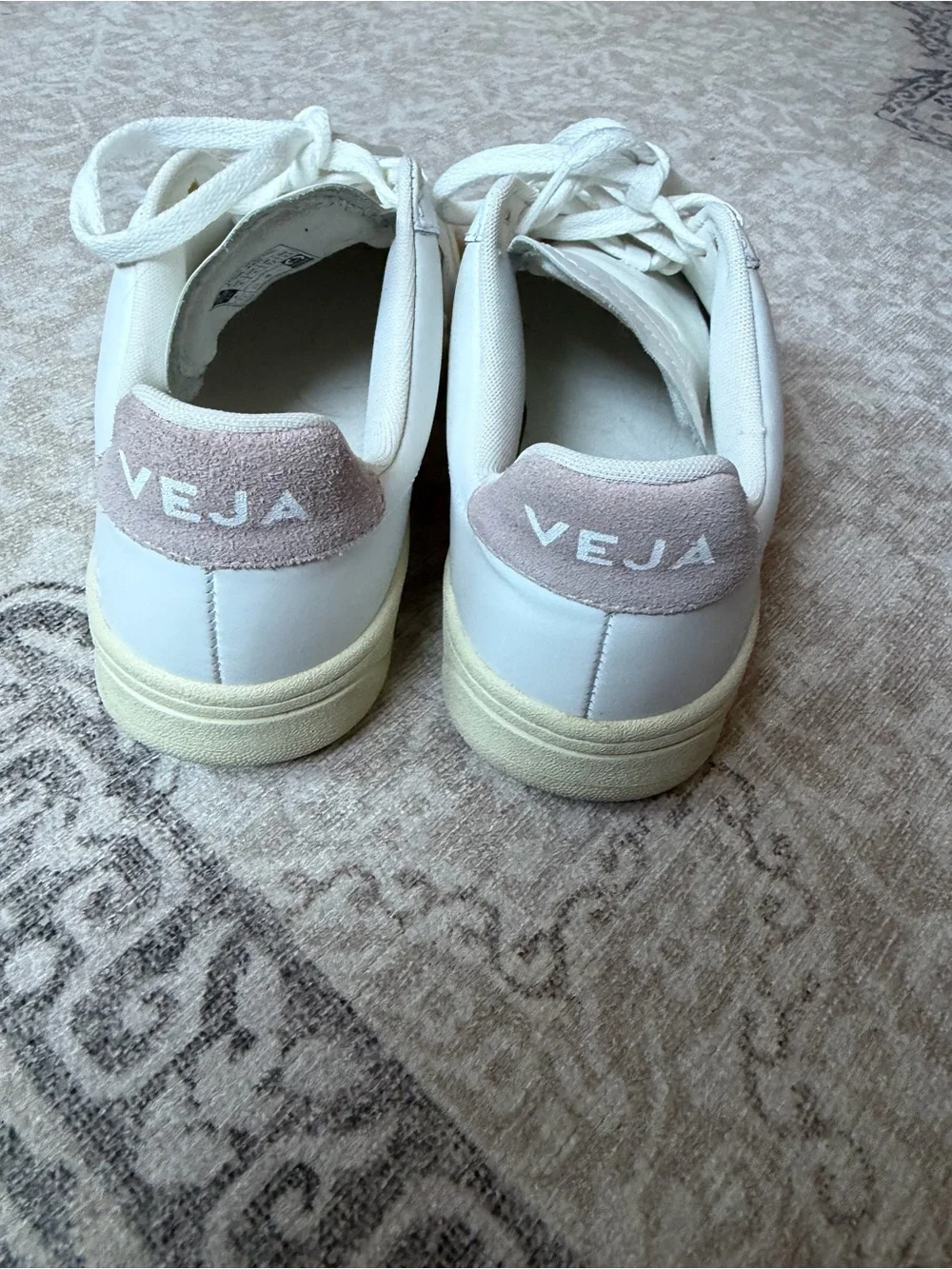 Veja V-12 White Leather Sneakers with Blush Suede Accents